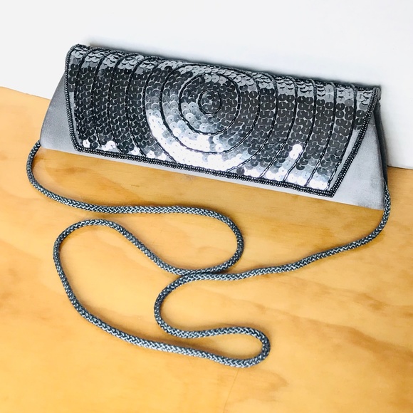 Elegant gray evening purse, satiny and sequined - Picture 1 of 4